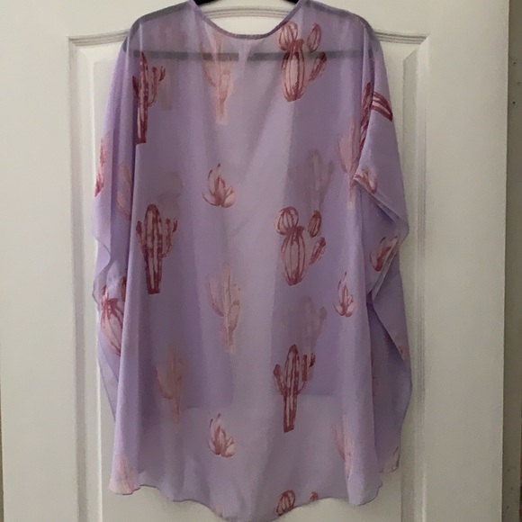 Lavender and Pink Cactus Kimono Top - Picture 3 of 3